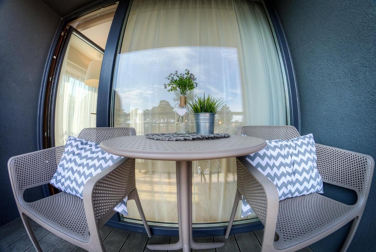 Apartamenty Bursztynowa17 Niechorze Luaran gambar